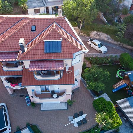 Apartmani Andiks Драмаль Экстерьер фото